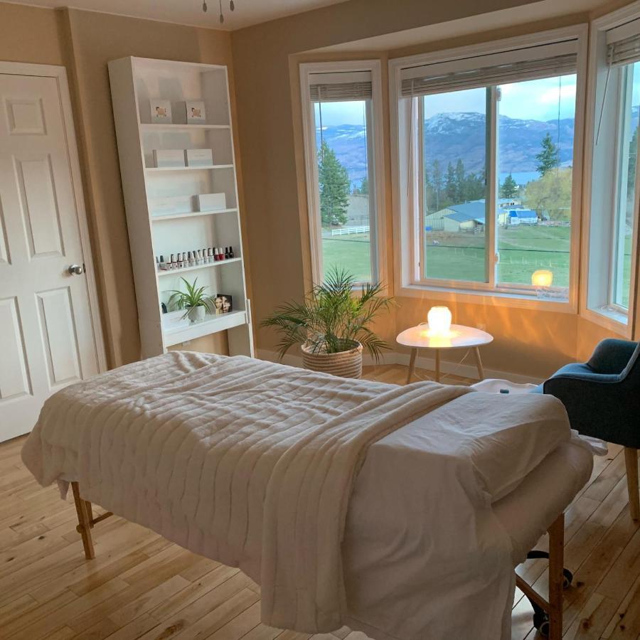 Salish B&B And Spa West Kelowna Εξωτερικό φωτογραφία
