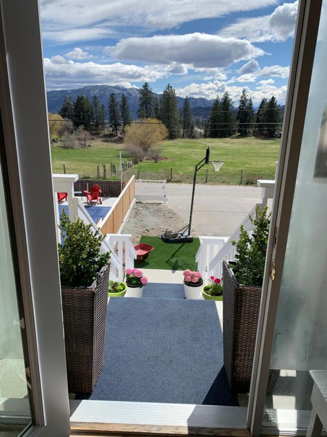 Salish B&B And Spa West Kelowna Εξωτερικό φωτογραφία